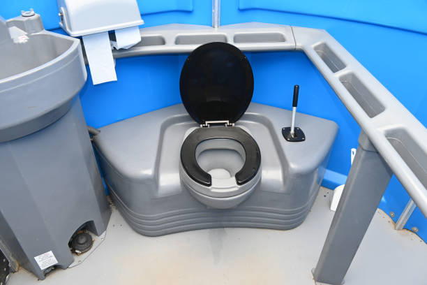 Portable Toilet Options We Offer in Algoma, WI